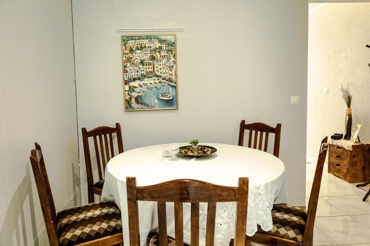 Irene'S Home Igoumenitsa Bagian luar foto